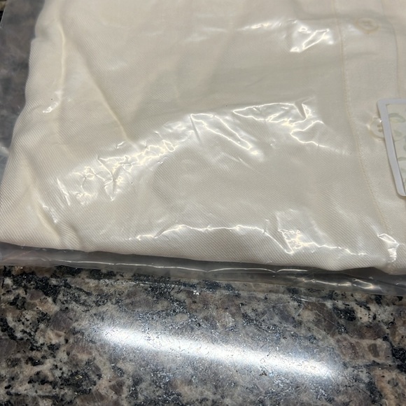 Women’s long sleeve woven blouse Ivory - Picture 3 of 4